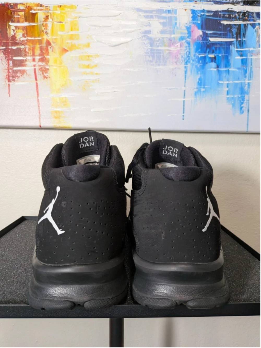 Jordan Shoes Mens Size 12.5 Black Mid Top Basketball Sneakers 684835-010